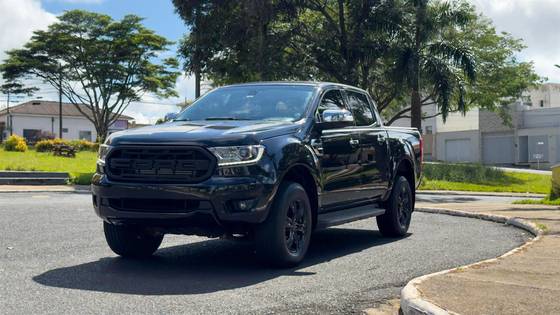 FORD RANGER 3.2 XLT 4X4 CD 20V DIESEL 4P AUTOMÁTICO